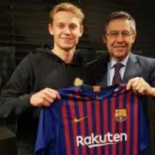 Nike aide Barcelone à signer pour Jong